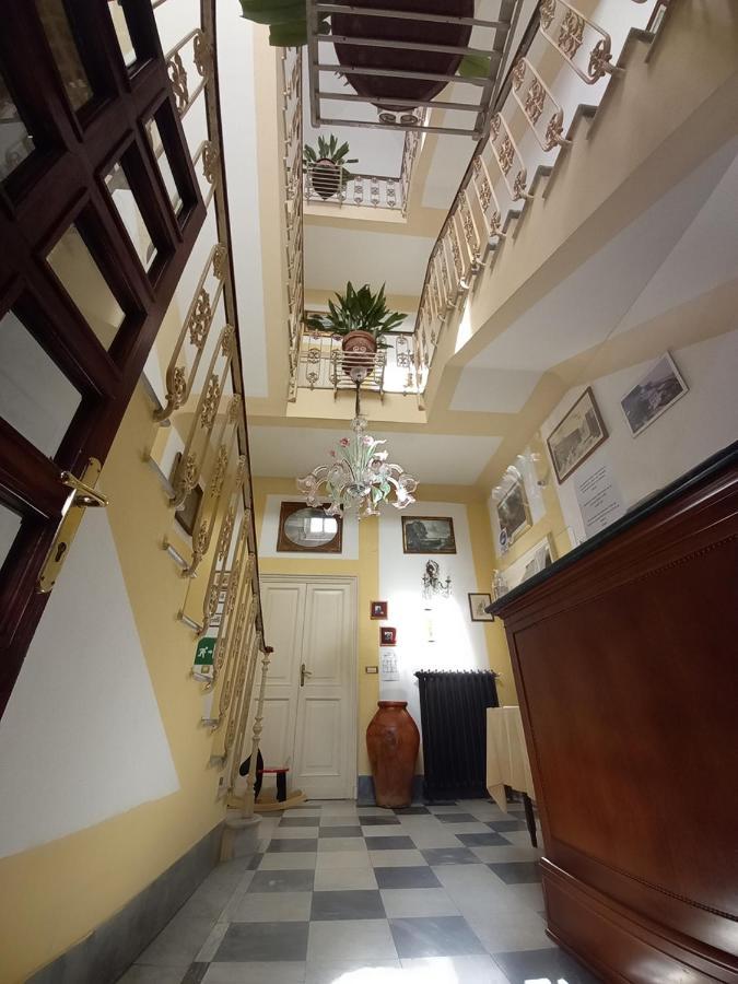Villa Viola Tortona Ngoại thất bức ảnh
