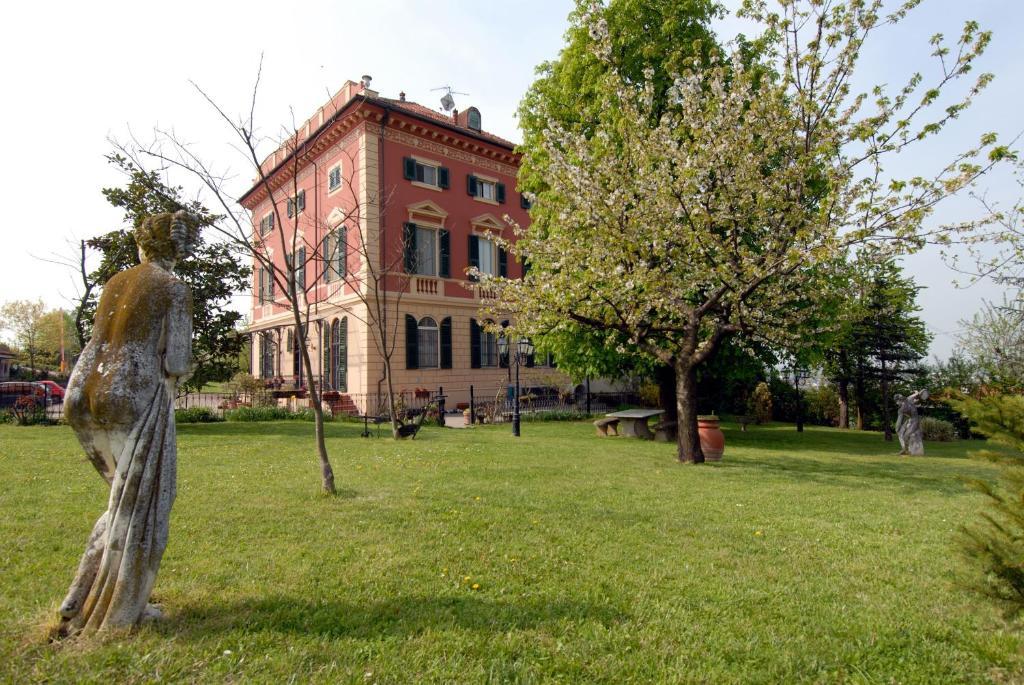 Villa Viola Tortona Ngoại thất bức ảnh