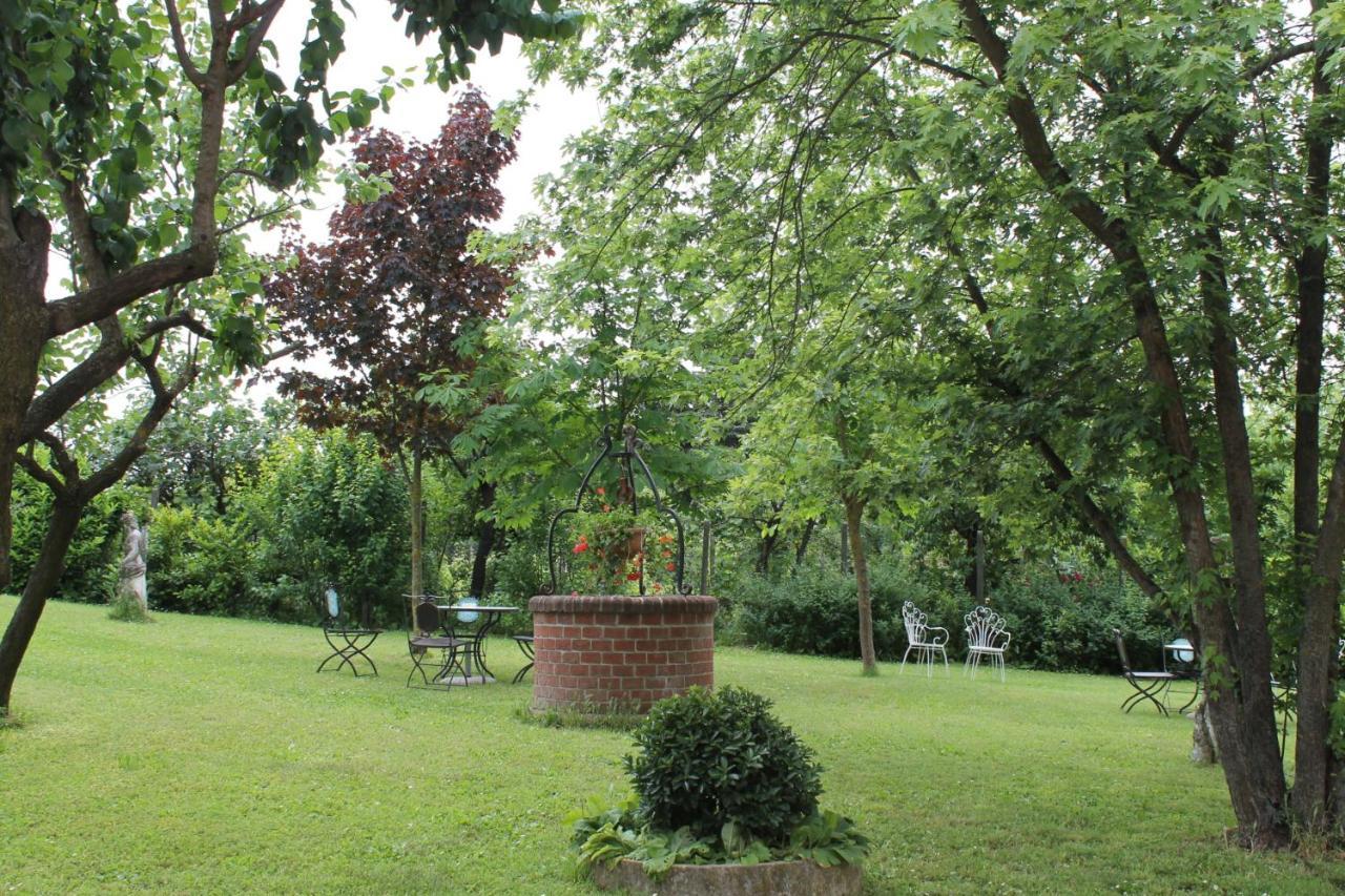 Villa Viola Tortona Ngoại thất bức ảnh